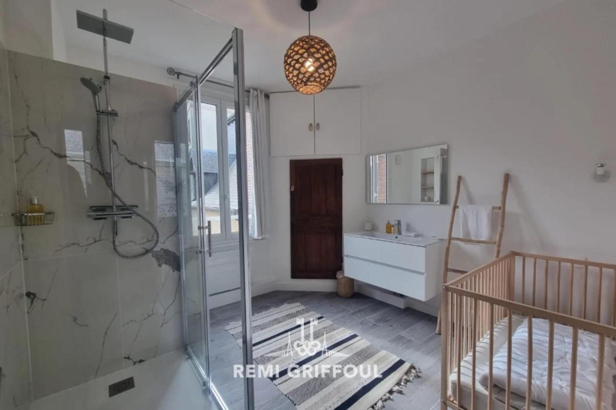 La Maison D'Etienne Renovated In 2025! City Center 4 Guests องเฟลอร์ ภายนอก รูปภาพ